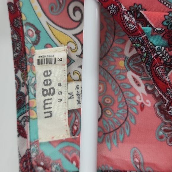 Umgee paisley print semi sheer blouse - Picture 3 of 4